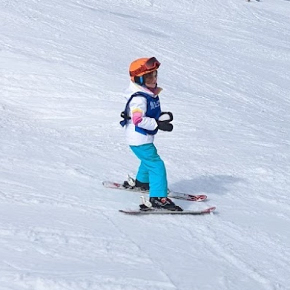 Obermeyer Other - Obermeyer igrow ski bib size 5